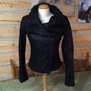 Gorgeous faux Levi’s leather jacket